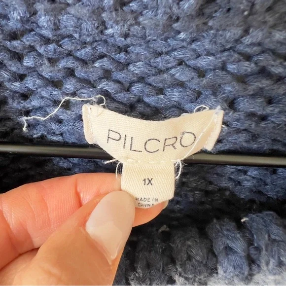 Anthropologie Pilcro Chunky Crew-Neck Sweater in Navy Blue / White - Picture 6 of 6